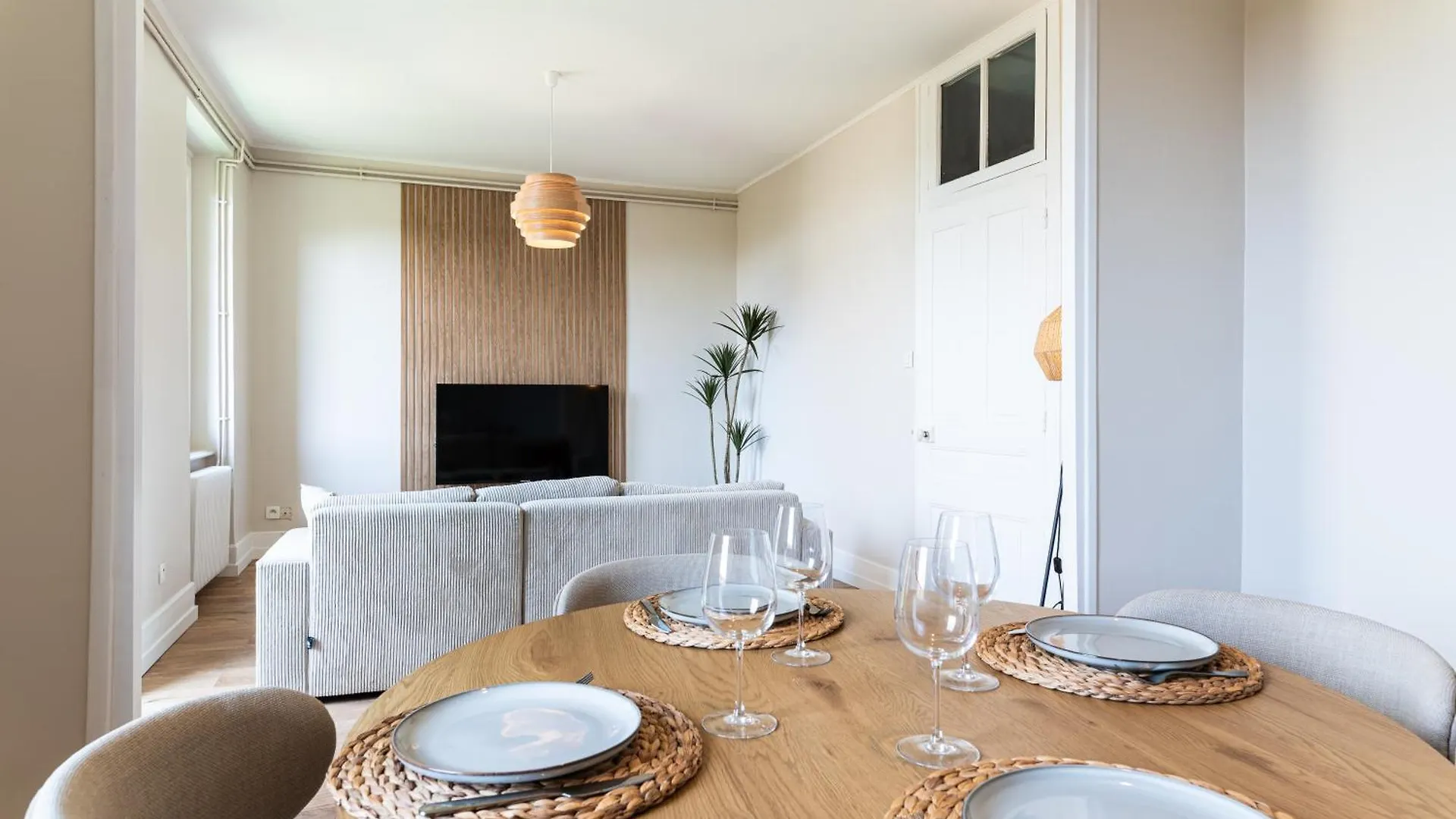 Apartment Grand Appartement Lumineux Avec Balcon Bourg-en-Bresse