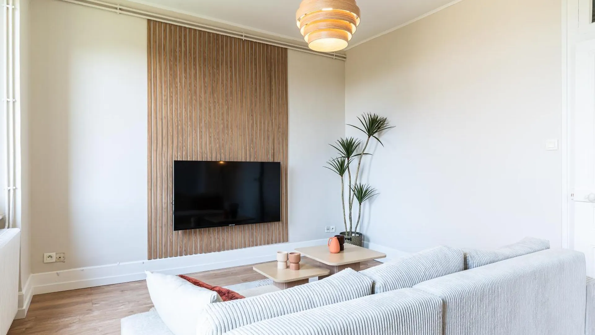 Grand Appartement Lumineux Avec Balcon Bourg-en-Bresse